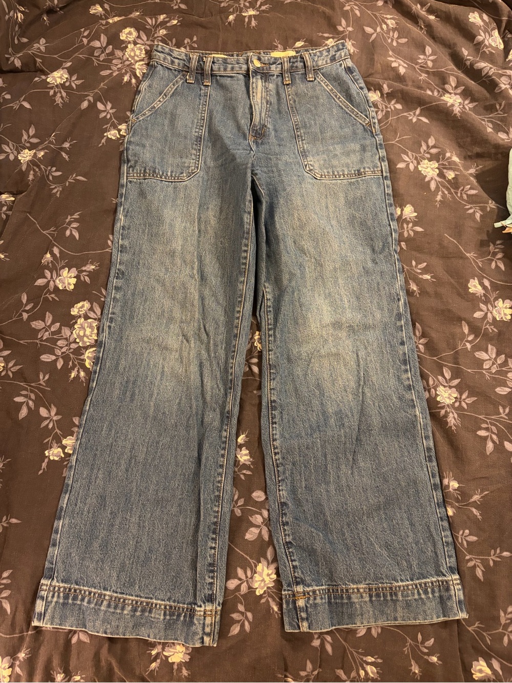 Universal Thread Relaxed Wide-Leg Jeans
